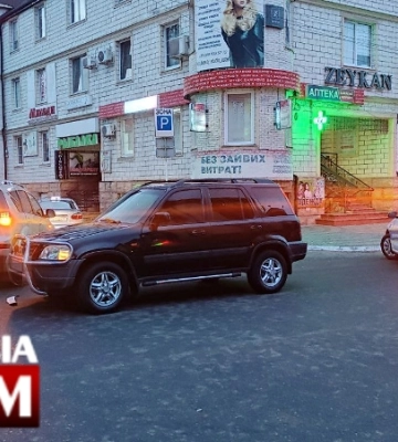В Одеській області на перехресті зіткнулися автомобілі