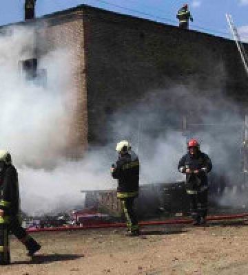 У Солом&#039;янському районі Києва рятувальники ліквідували масштабну пожежу 
