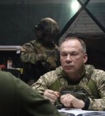 Генерал Сырский: Оборона Бахмута не теряет актуальности, ВСУ берут город в полукольцо