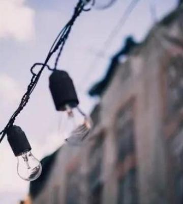На кількох полтавських вулицях тимчасово не буде світла