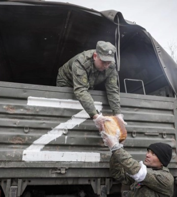 На Запоріжжі окупанти вивозять у невідомому напрямку затриманих людей