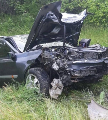 Чотири людини загинуло та дві травмувалися: під Полтавою зіштовхнулися дві автівки