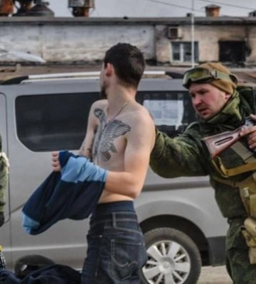 Всех запишем в экстремисты: в Мелитополе оккупанты придумали беспроигрышный способ грабежа населения