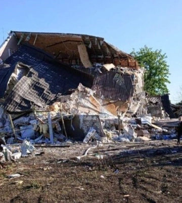 Ракетний удар по Дніпропетровщині: з-під завалів дістали тіло дворічної дівчинки