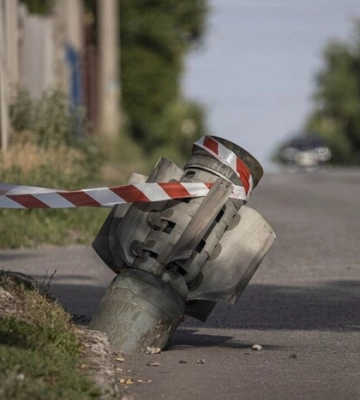 Загарбники обстріляли з авіації та артилерії населені пункти Луганщини