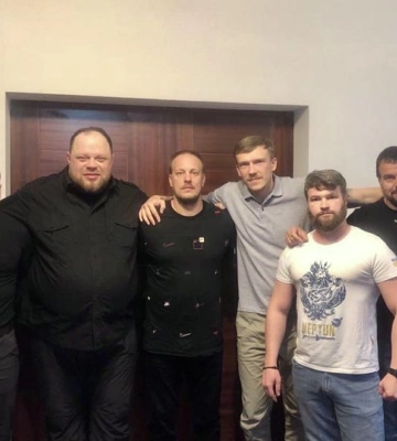 Стефанчук зустрівся із захисниками «Азовсталі» у Туреччині