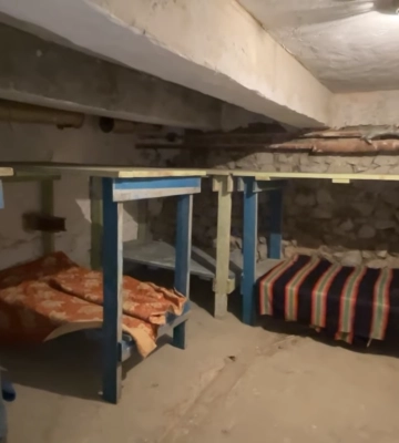 У Миколаєві волонтери відремонтували бомбосховище у житловому будинку