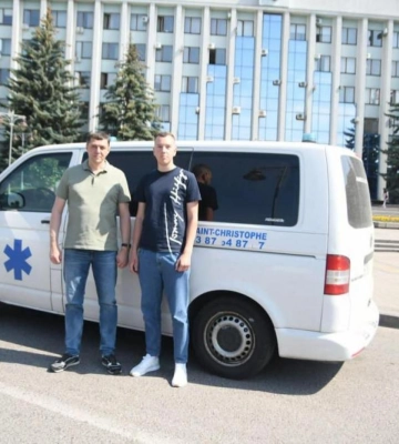 Рівненська обласна лікарня отримала «швидку» від німецьких благодійників