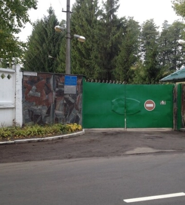 На Київщині розшукують небезпечну втікачку з психлікарні: що накоїла
