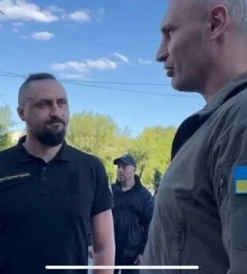 Кличко и Камышин второй день проверяют укрытие Киева, из военной администрации – никто