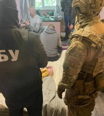 СБУ затримала у Запоріжжі псевдоблогера, який знімав роботу ППО та викладав у вільний доступ