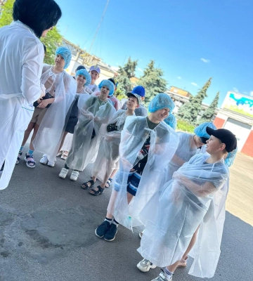 “Волошкове поле” організовує екскурсії на підприємство для школярів (ФОТО)