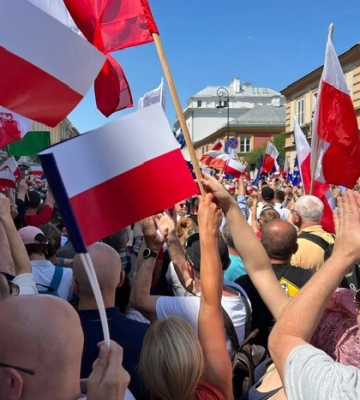 Став свідком найбільшої протестної ходи у Польщі за останні 30 років