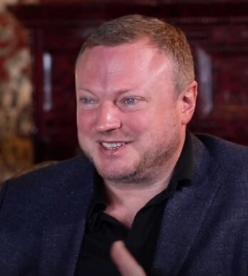 Дніпровський політик-утікач Олійник причетний до організованого злочинного угрупування – словацькі медіа Дніпровський політик-утікач Олійник причетний до організованого злочинного угрупування – словацькі медіа