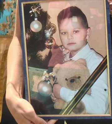 На Вінниччині відбулося прощання з хлопчиком, який загинув від атаки РФ 