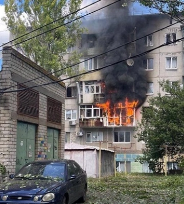 Россияне ударили по центру Краматорска: есть жертвы, начались пожары – фото, видео