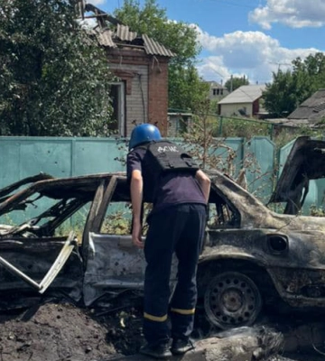 россияне обстреляли дома в Славянске — люди оказались под завалами