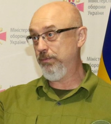 Скандинавські країни допоможуть: Резніков запевнив, що проблем з зимовим одягом не буде