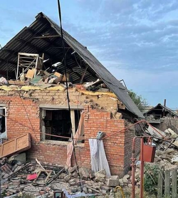 Росіяни з &quot;градів&quot; обстріляли Нікопольський район: загинуло дві людини, поранено ще 9