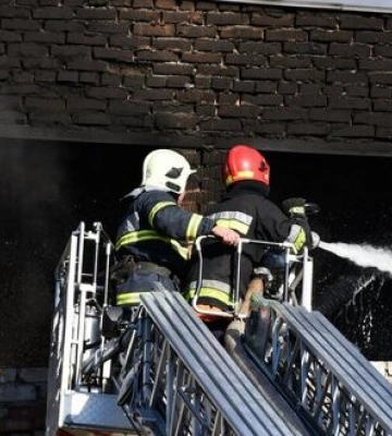 Протягом доби на Миколаївщині зафіксовано дві пожежі, що виникли через ворожі обстріли, - ДСНС. ФОТОрепортаж