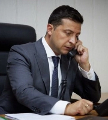 Україна активно готується до переговорів про вступ до ЄС: Зеленський поговорив з Мішелем