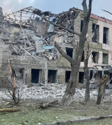 На Донеччині за добу війська рф зруйнували дві школи