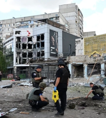 У Харкові війська РФ знову обстріляли зупинку громадського транспорту, багато постраждалих – мер