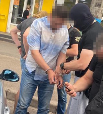 Коригував російський вогонь по аеропорту Кривого Рогу: СБУ затримала посадовця одного з найпотужніших підприємств регіону