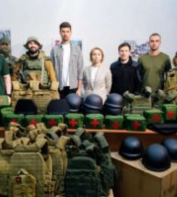 Захисникам Харківщини передали військове спорядження Захисникам Харківщини передали військове спорядження