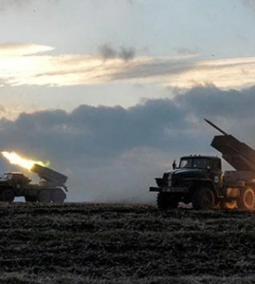 Российские войска обстреляли Никополь из РСЗО