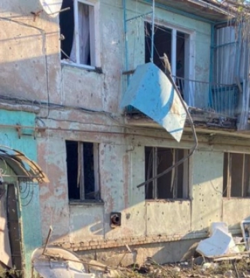 Ворог обстріляв три райони Дніпропетровщини, є загибла і поранені