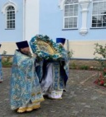 На Рівненщині віруючі УПЦ вшанували чудотворний образ Богородиці «Охтирська»