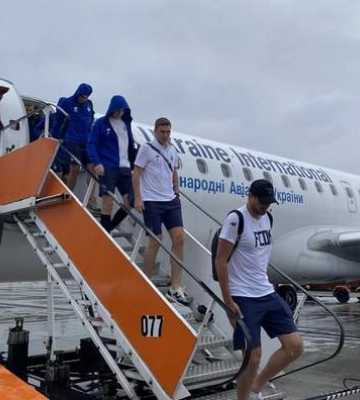 Динамо прилетіло у Лодзь, де зіграє з Фенербахче у Лізі чемпіонів