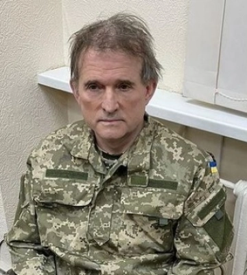 Суд продлил арест Медведчука еще на два месяца