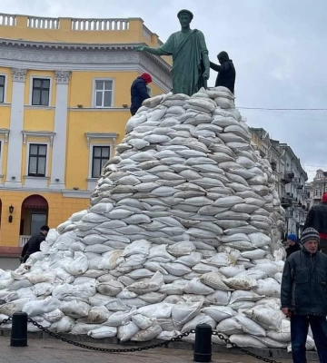 Труханов проти знесення пам&#039;ятника катерині і заявляє, що із росією потрібен компроміс