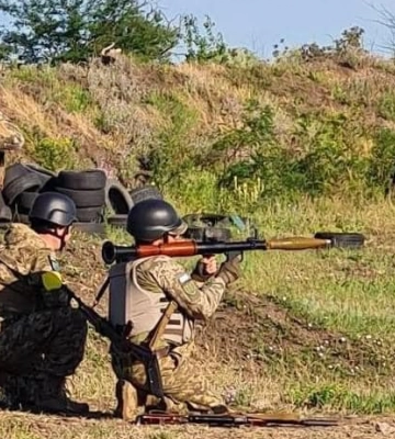 На півдні українські захисники знищили майже 100 окупантів
