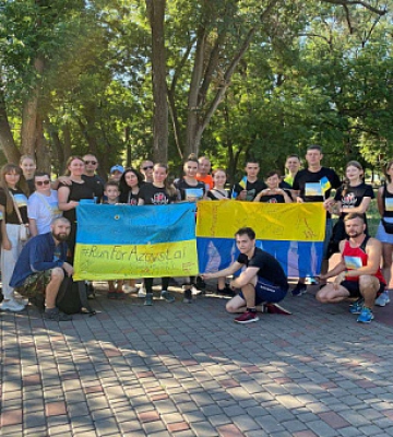У Кривому Розі стартував флешмоб «Біжу за Азовсталь»