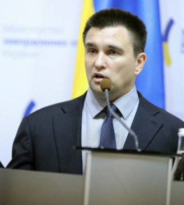 Обстрілом порту Одеси росія хоче подальших поступок у санкціях – Клімкін