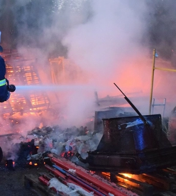 Внаслідок ракетного обстрілу Миколаєва постраждали дві людини
