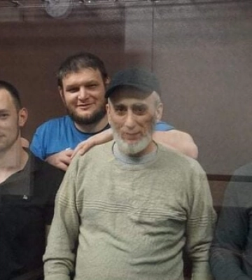 Избиение оккупанта с символикой «Z»: Крымские татары снова стали объектом информационного террора