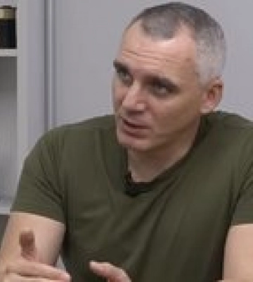 Николаев ночью обстреляли россияне, попали в больницу и гаражи