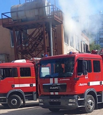 У Маріуполі спроби підключити електрику закінчуються пожежами