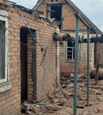 Окупанти обстріляли три райони Дніпропетровщини: постраждала дитина