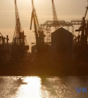 Акваторию порта Одессы не будут полностью разминировать ради «зернового коридора» – ОВА