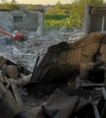 Двоє людей досі у лікарні: що відомо про стан постраждалих внаслідок падіння уламків ракети в селі Дубове
