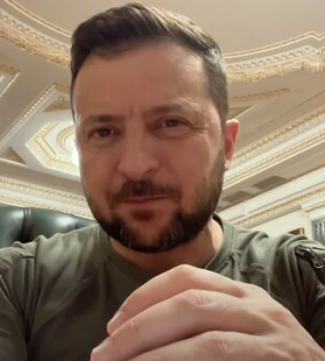 Зеленський звернувся з важливим проханням до жителів Криму