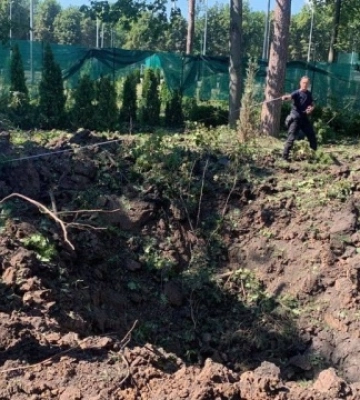 Мэр Харькова показал ночной обстрел центрального парка