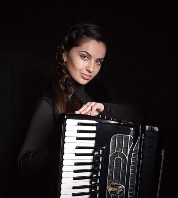 Во время обстрела Винницы погибла жена декана Львовской музыкальной академии, сын – в коме