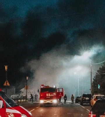 Пожежу після ракетного удару по Дніпру приборкували майже 38 годин – ОВА