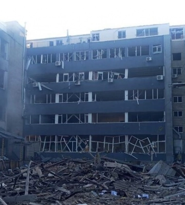 Поліція показала наслідки ракетного обстрілу Харкова вночі